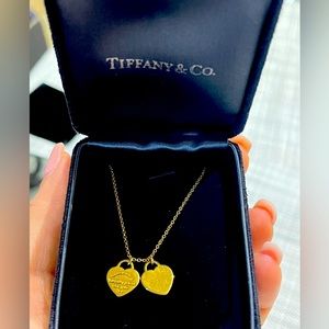 Tiffiany&CO Double heart tag pendants 18k gold